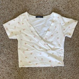 Brandy Melville flower crop top